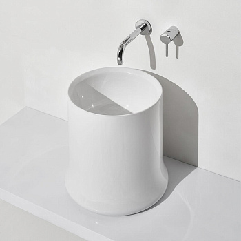 Раковина из санфаянса Simas SH 10 42х42 накладная цвет белый